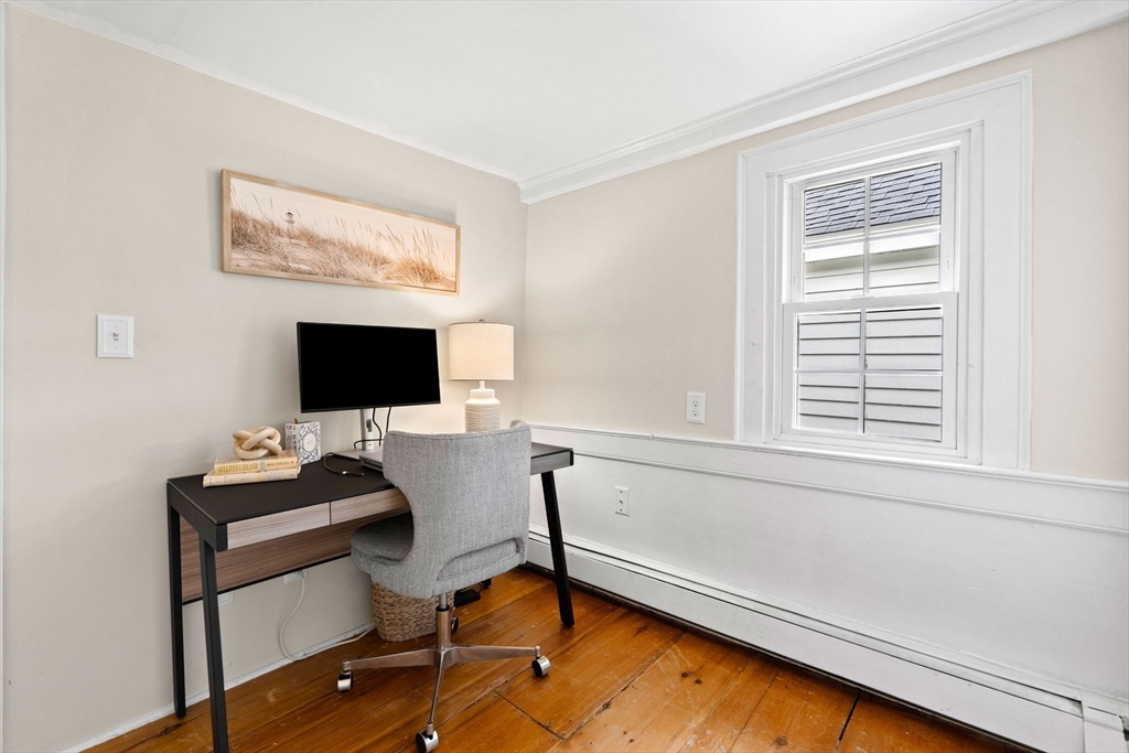 16 Warren St # 16