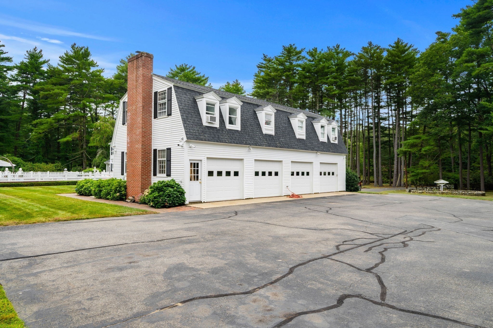 28 Pineswamp Rd