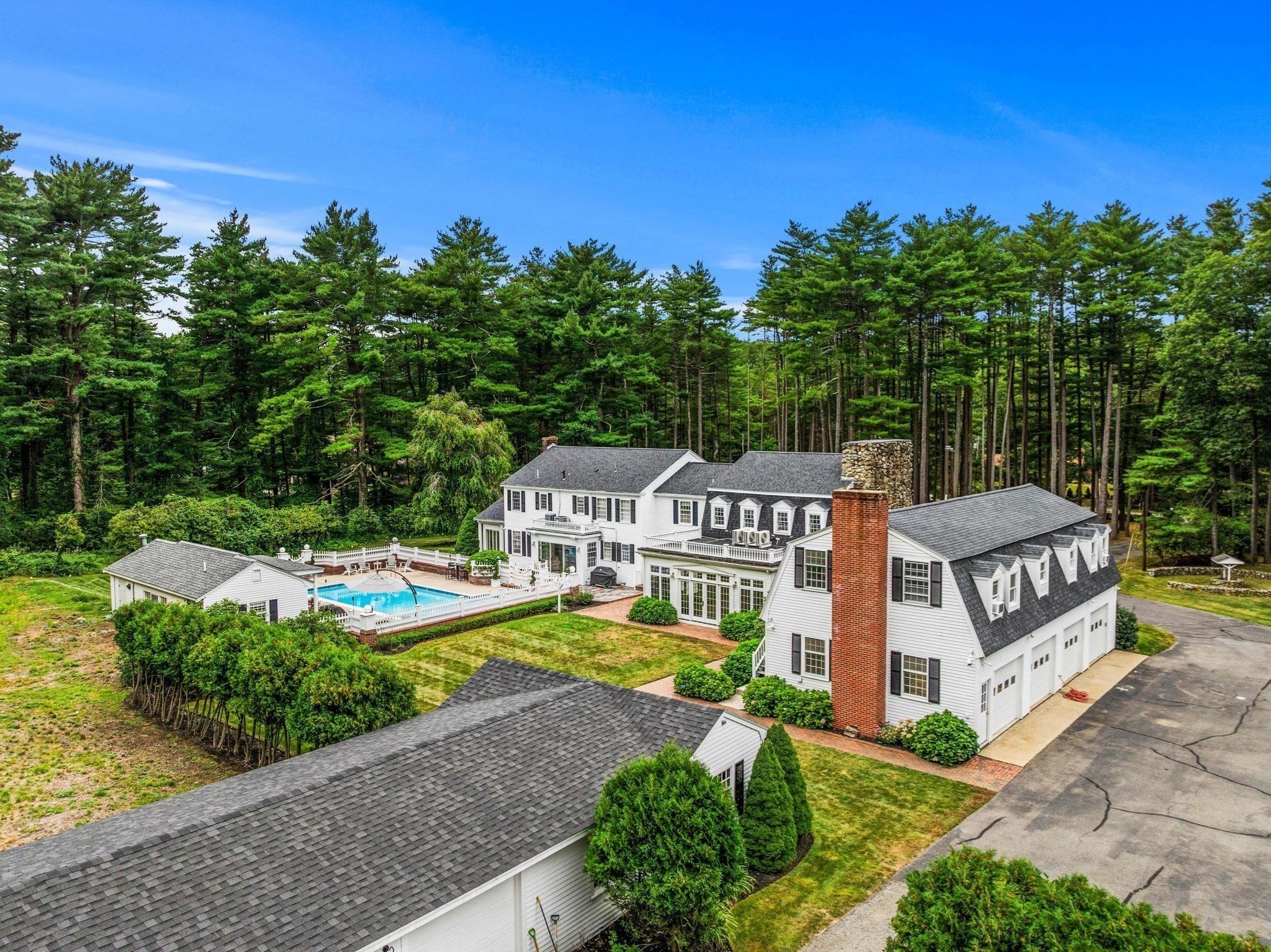 28 Pineswamp Rd