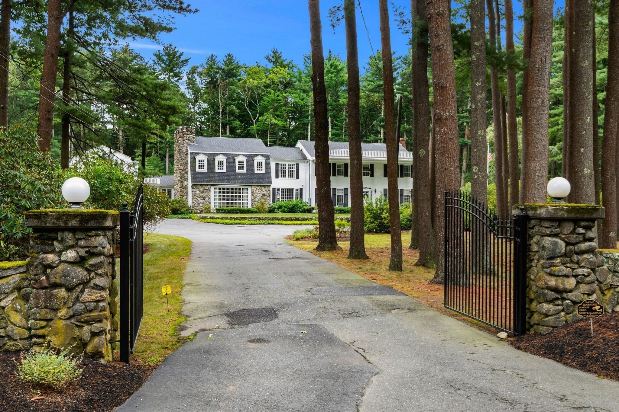 28 Pineswamp Rd