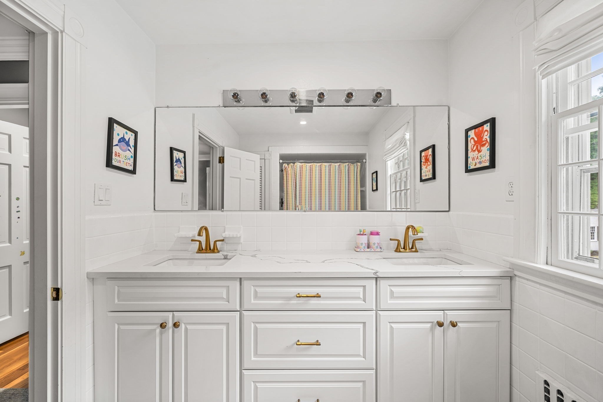 28 Pineswamp Rd