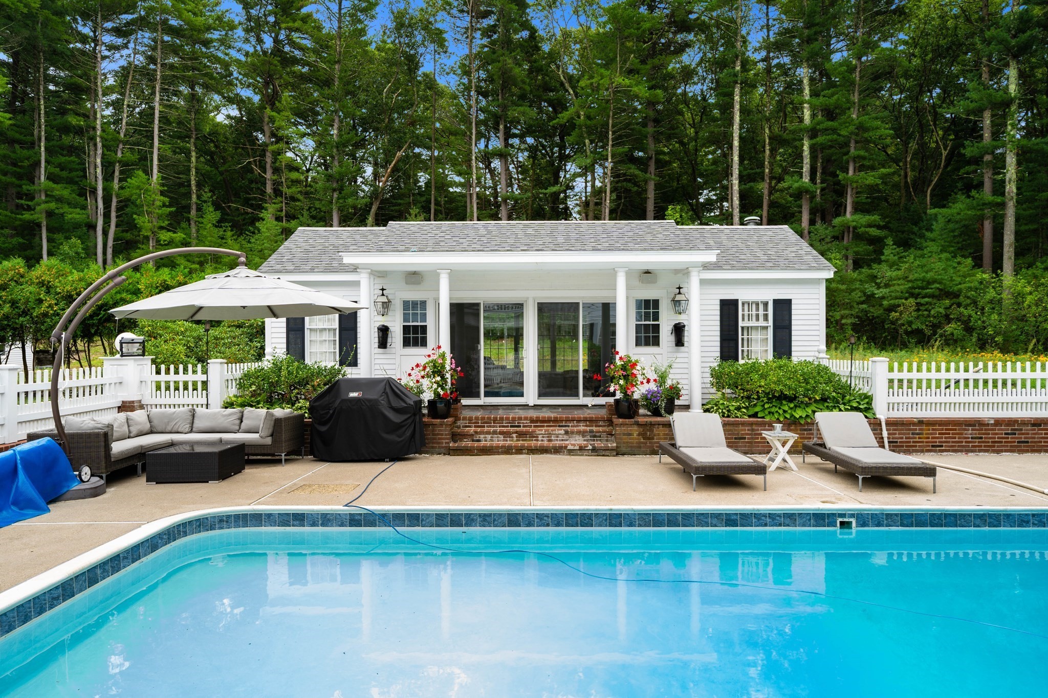 28 Pineswamp Rd