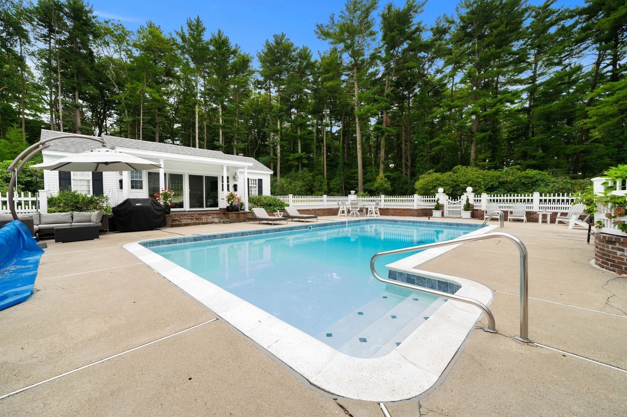 28 Pineswamp Rd