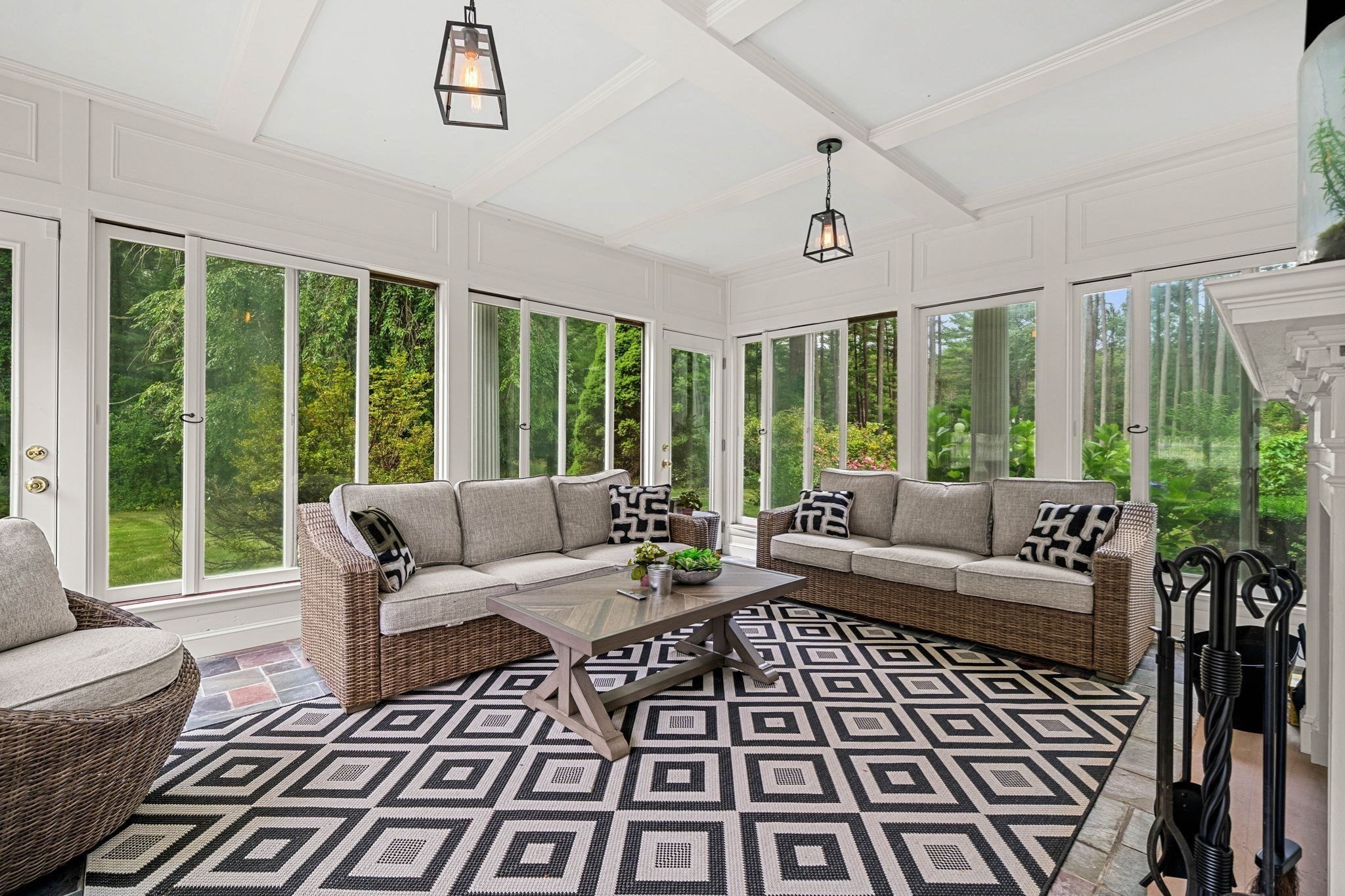 28 Pineswamp Rd