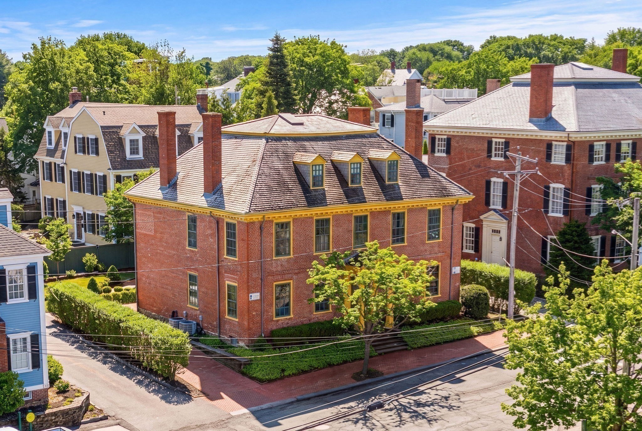 17 Federal St