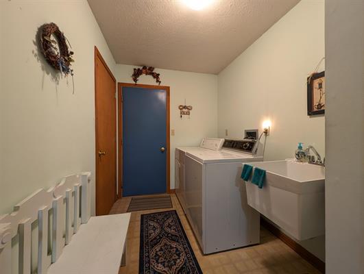 2106 Lake Summerset Road