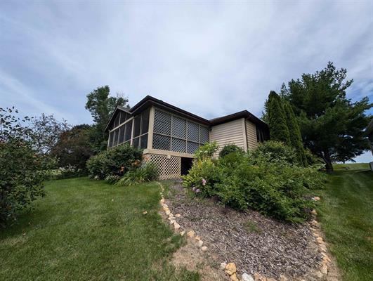 2106 Lake Summerset Road