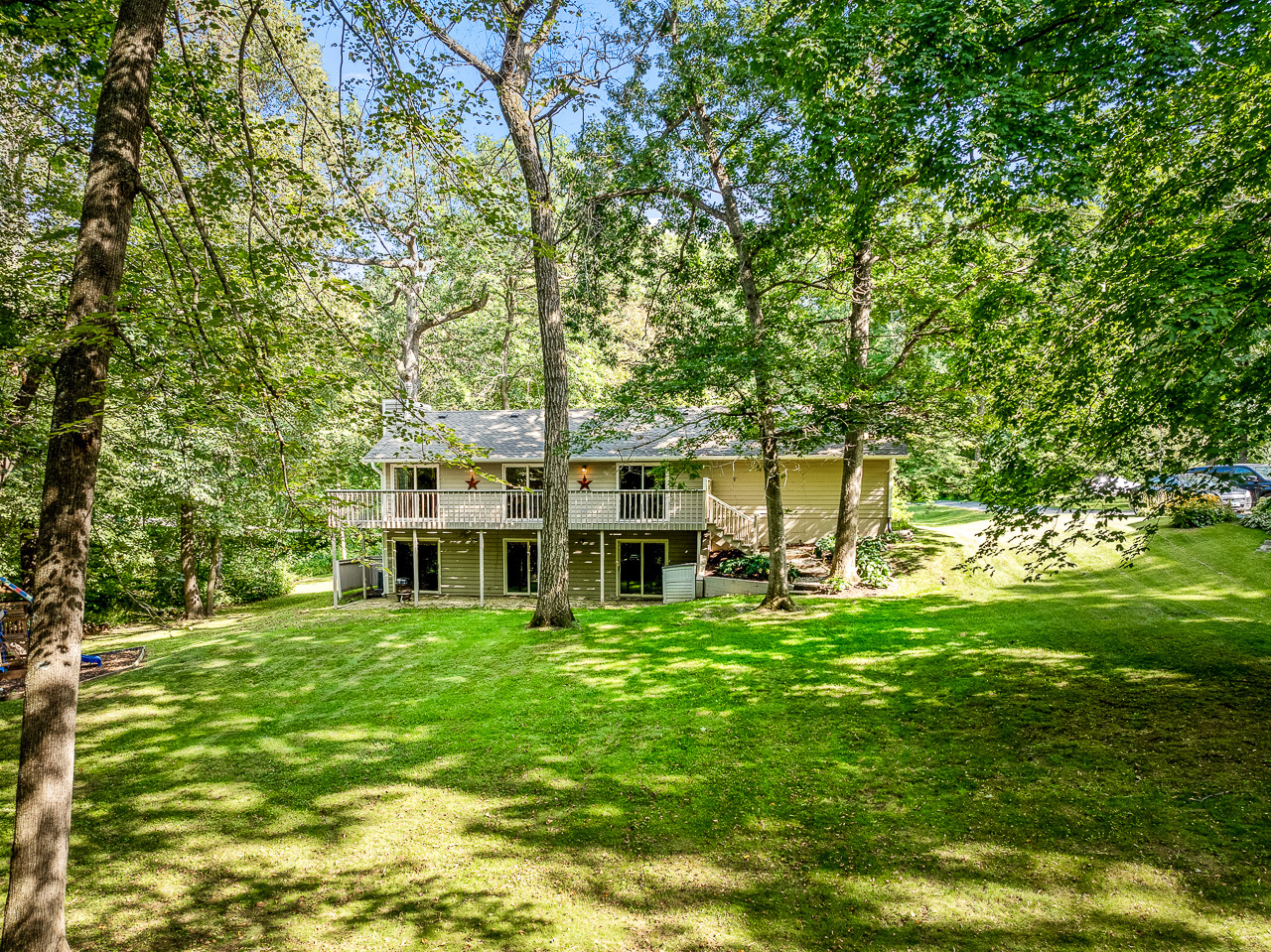 401 Eyre Lane