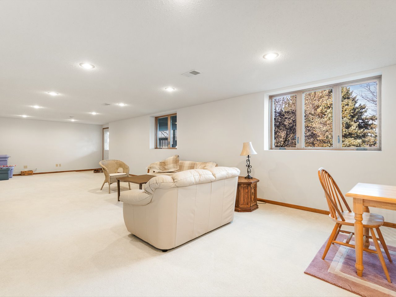137 Lake Summerset Road