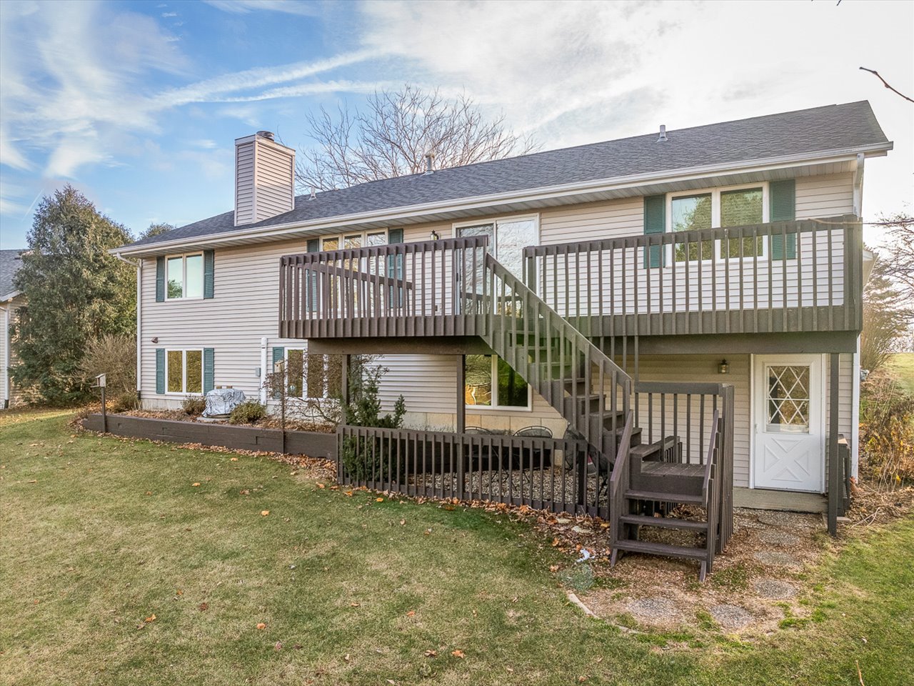137 Lake Summerset Road