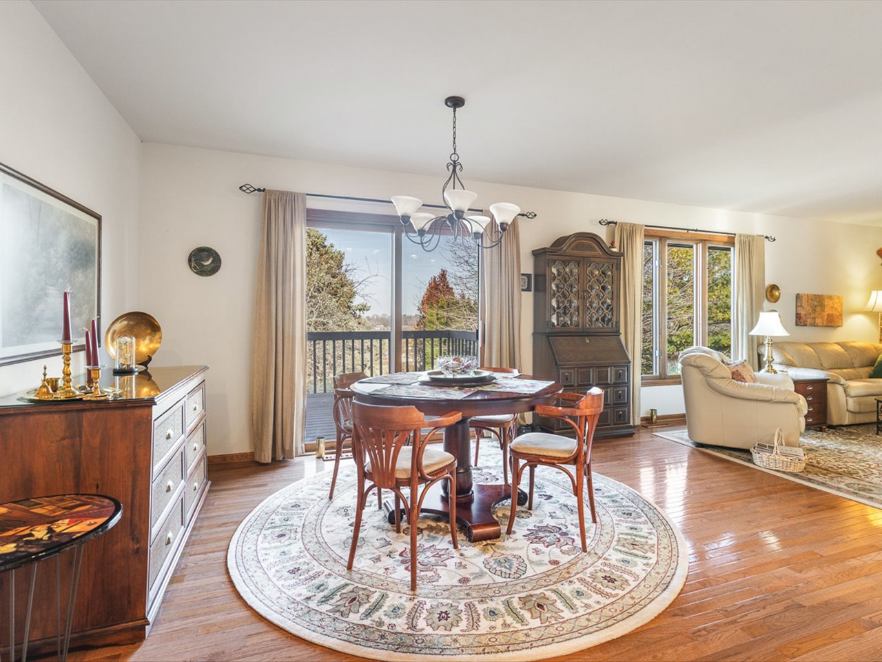 137 Lake Summerset Road