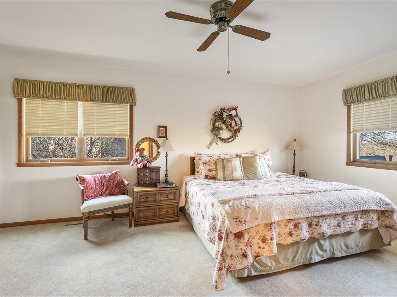 137 Lake Summerset Road
