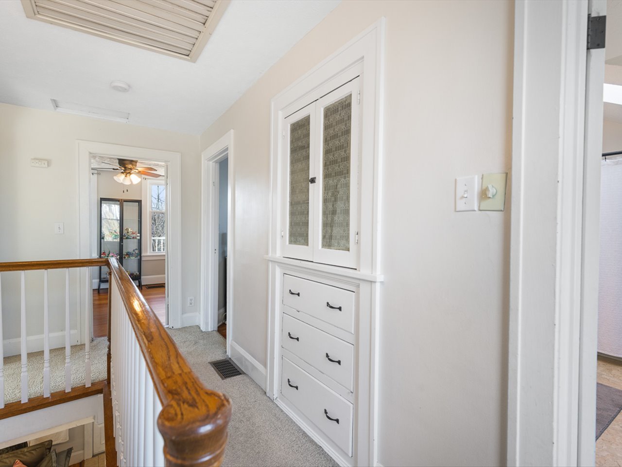239 S Walnut Street