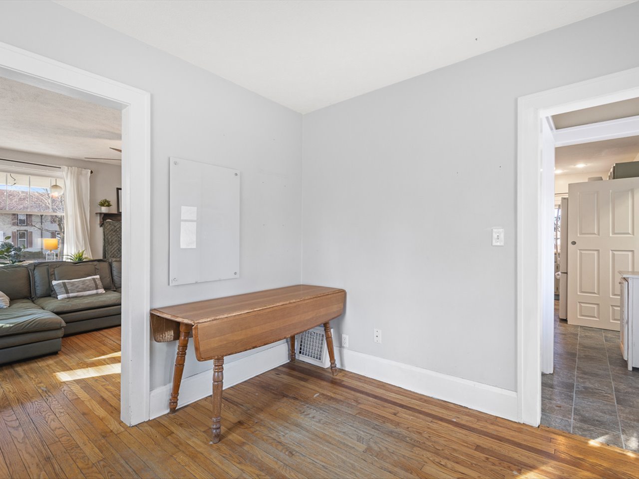 239 S Walnut Street