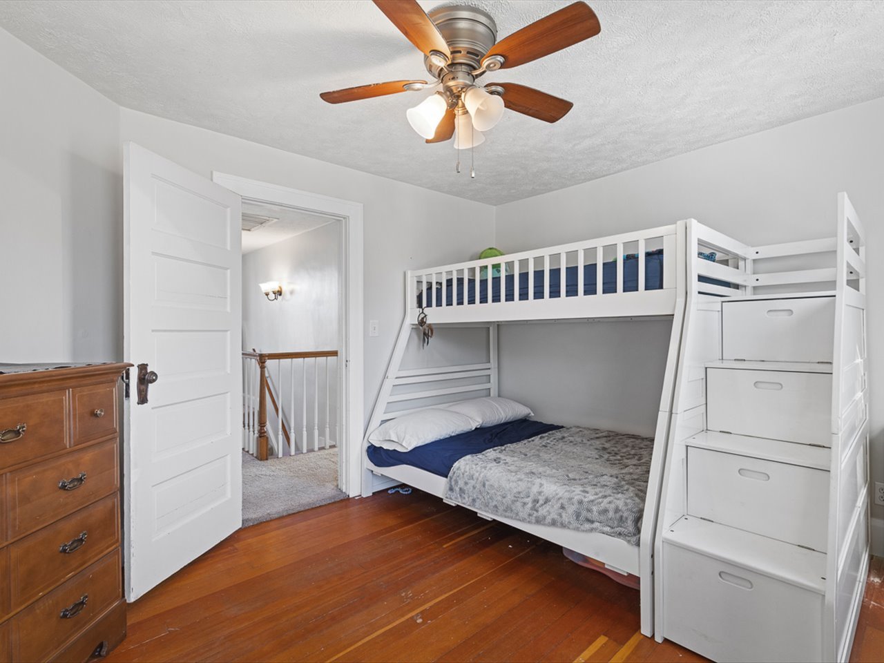 239 S Walnut Street