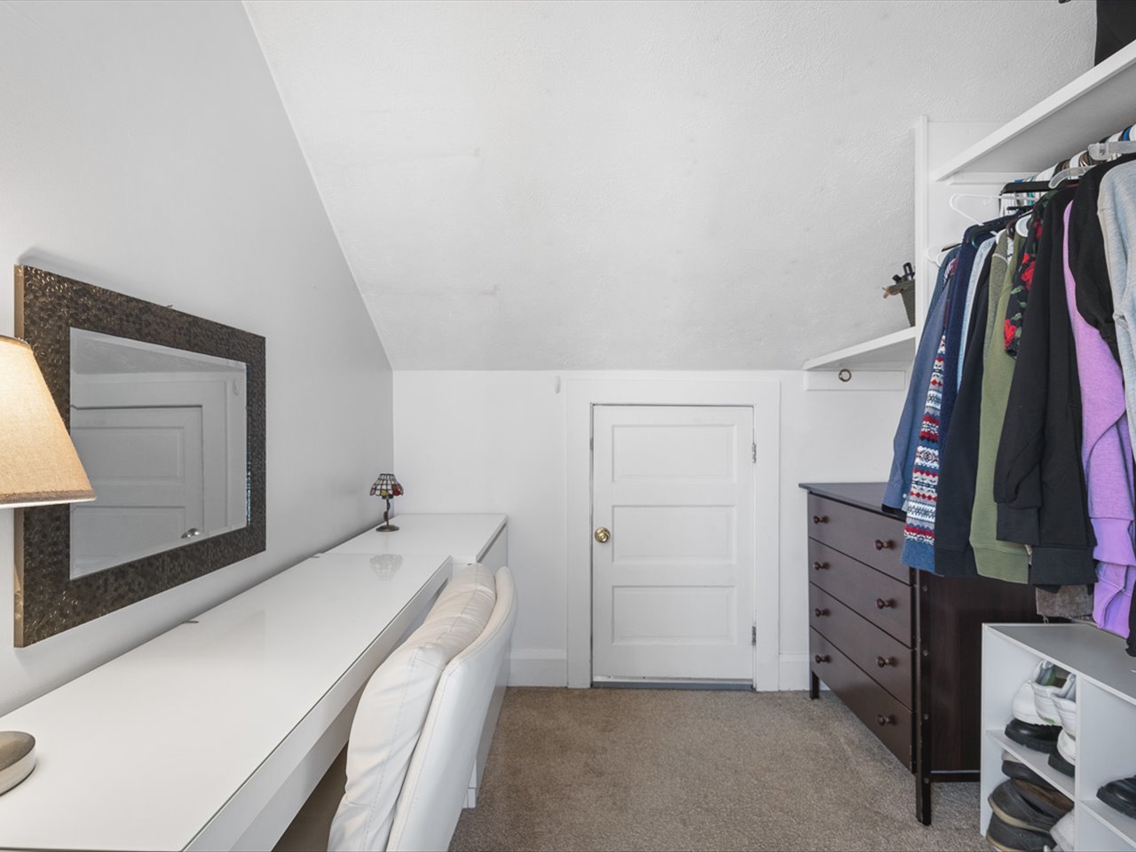 239 S Walnut Street
