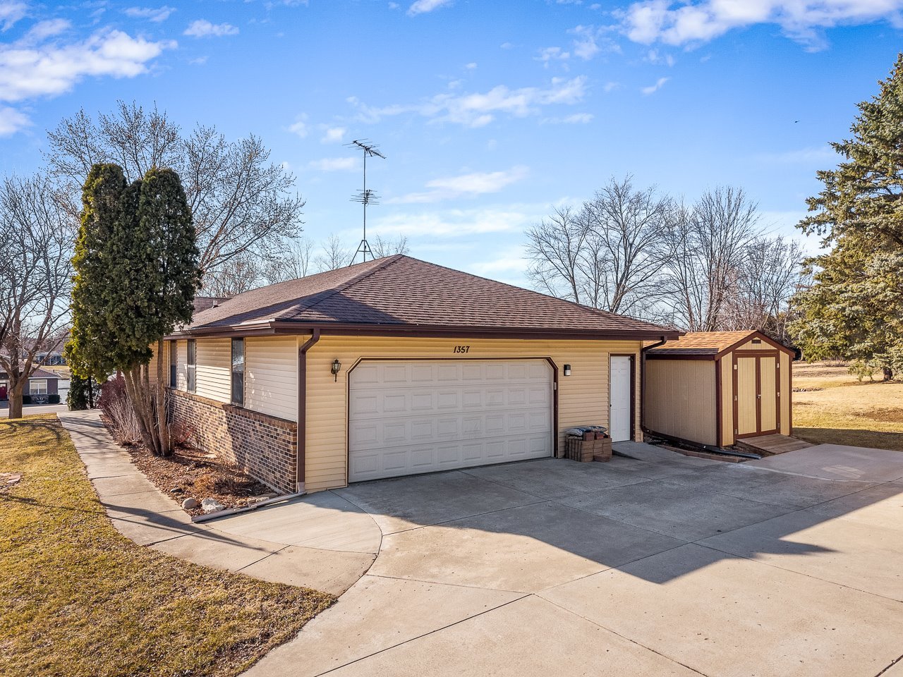 1357 Chadwick Court