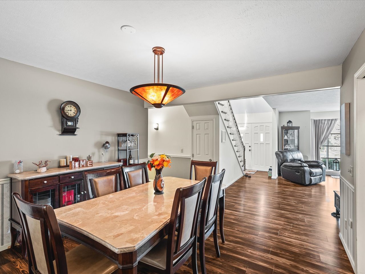484 Williamsburg Way