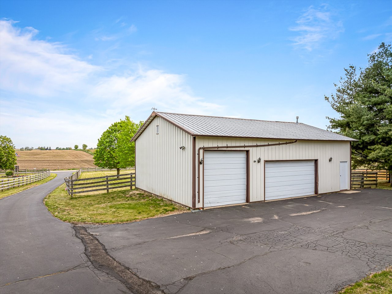 9104 E Weber Road