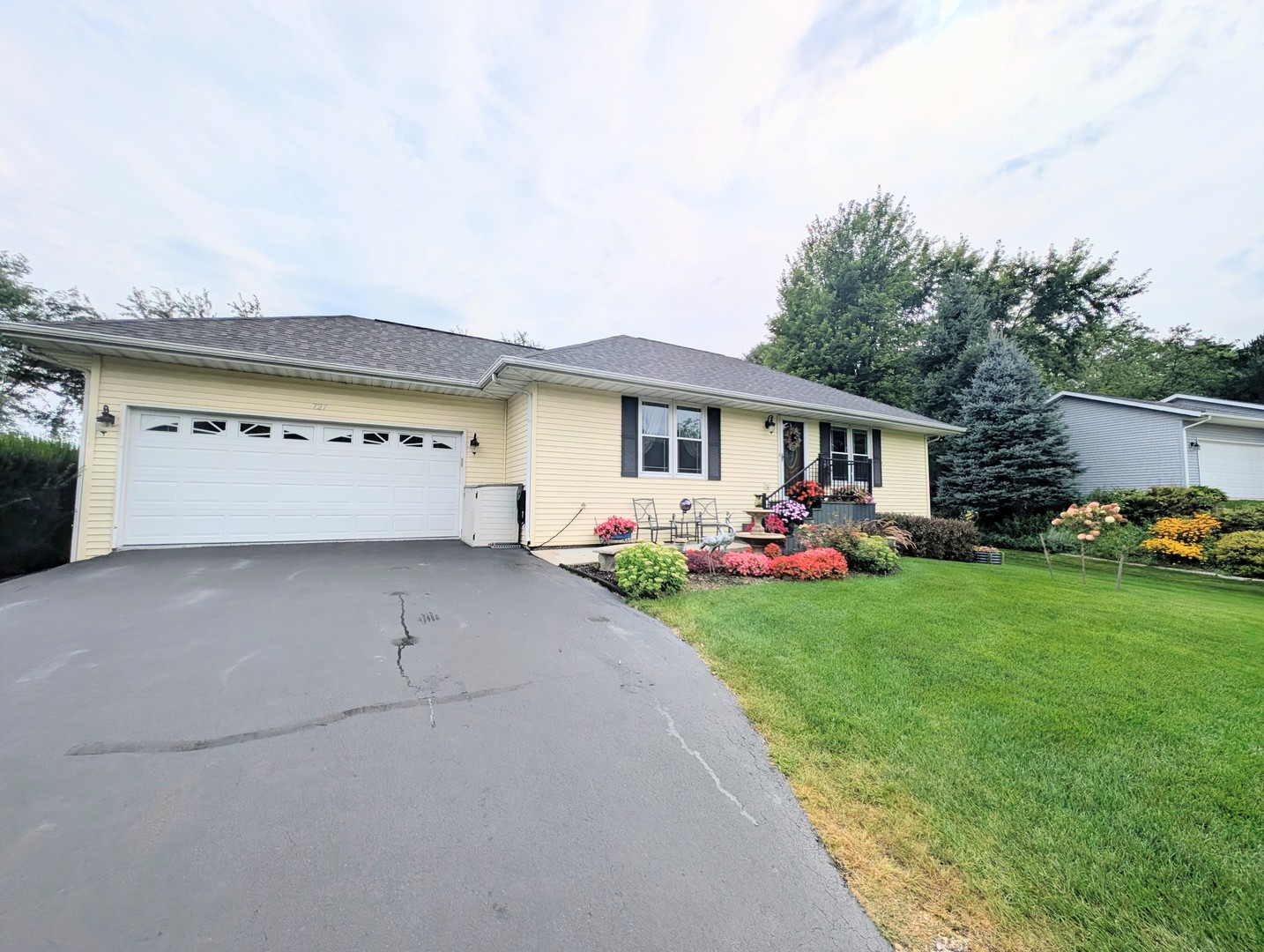 727 Westmore Road