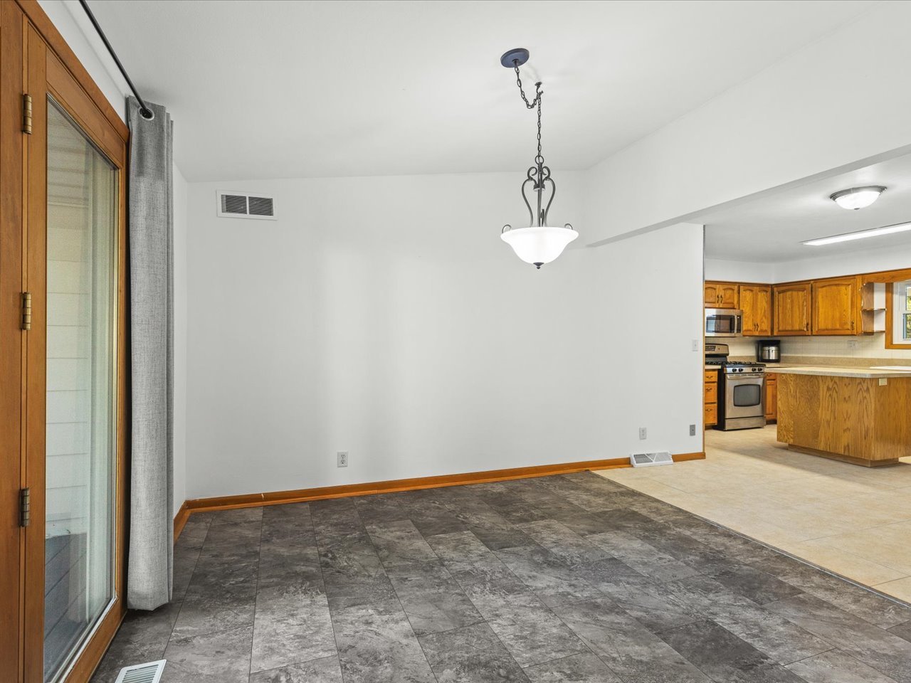 8 Highland Court