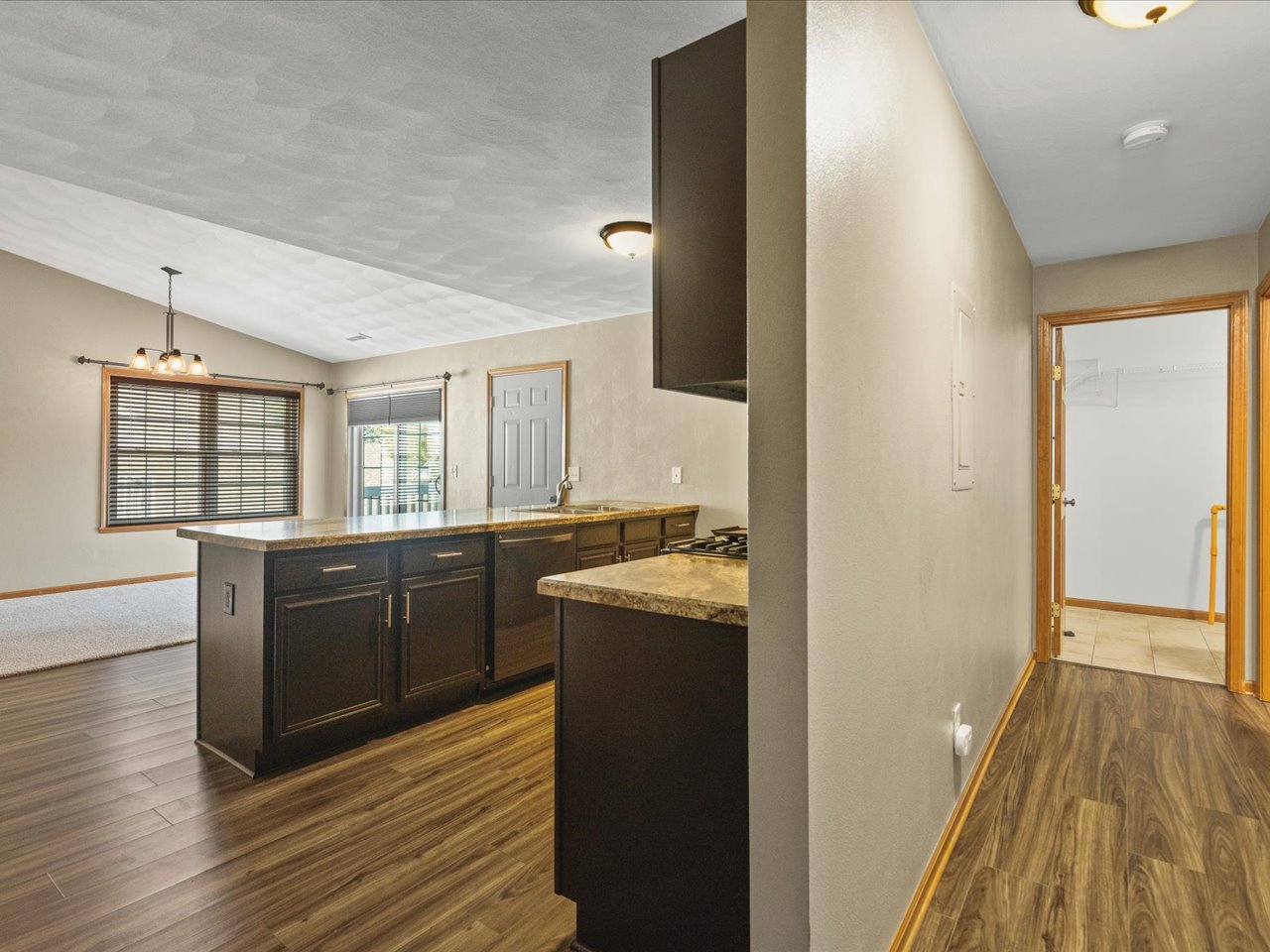 10152 Monarch Road Unit: 4