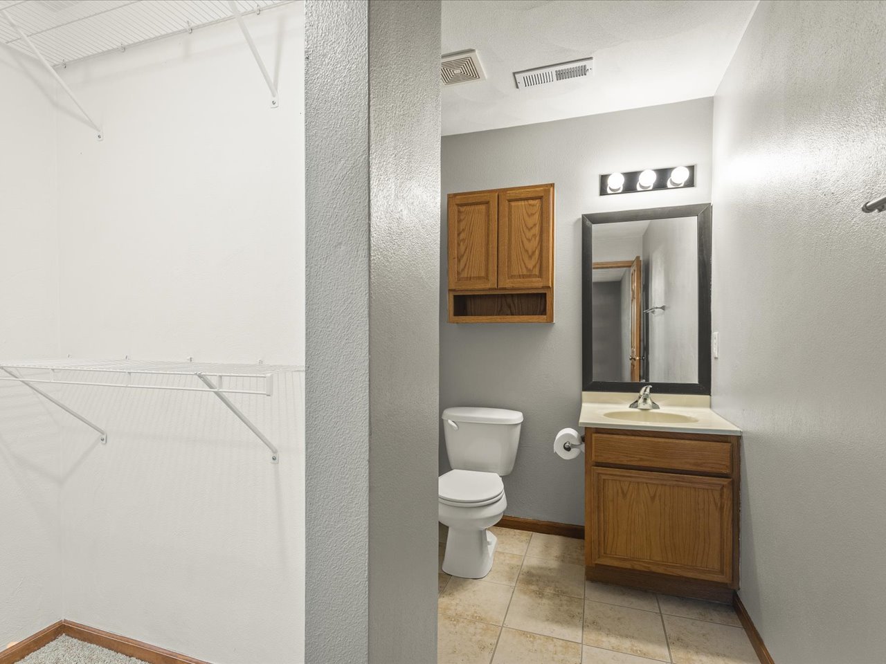 10152 Monarch Road Unit: 4