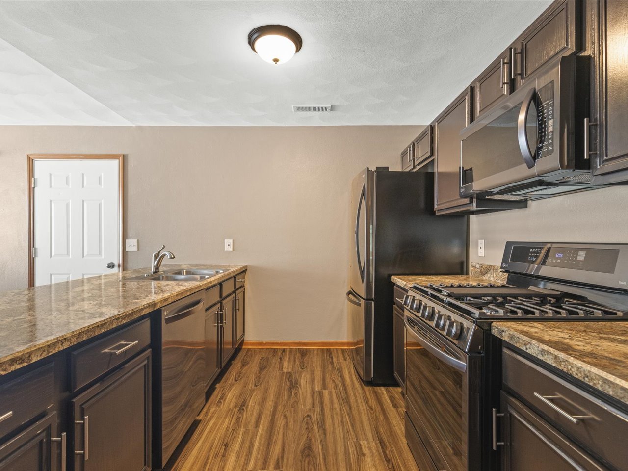 10152 Monarch Road Unit: 4