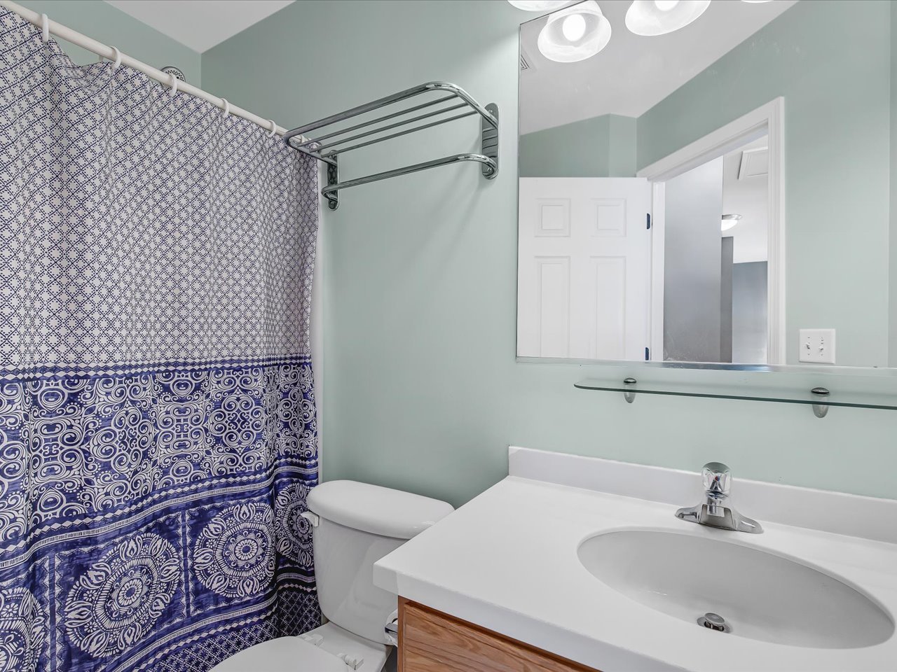 213 Fieldstone Drive