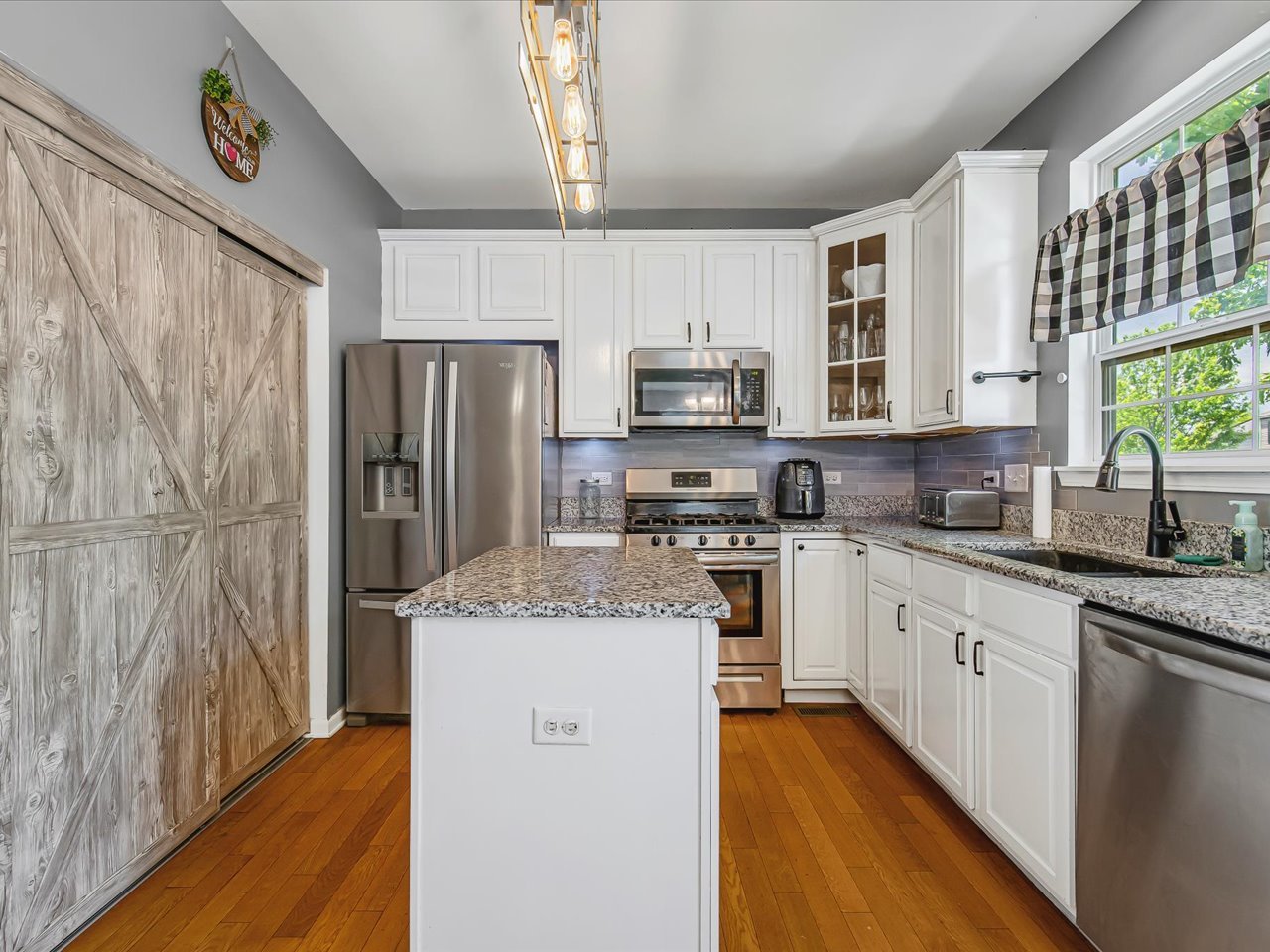 213 Fieldstone Drive