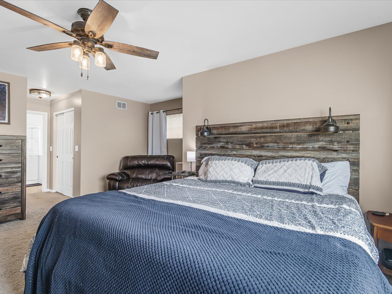 213 Fieldstone Drive