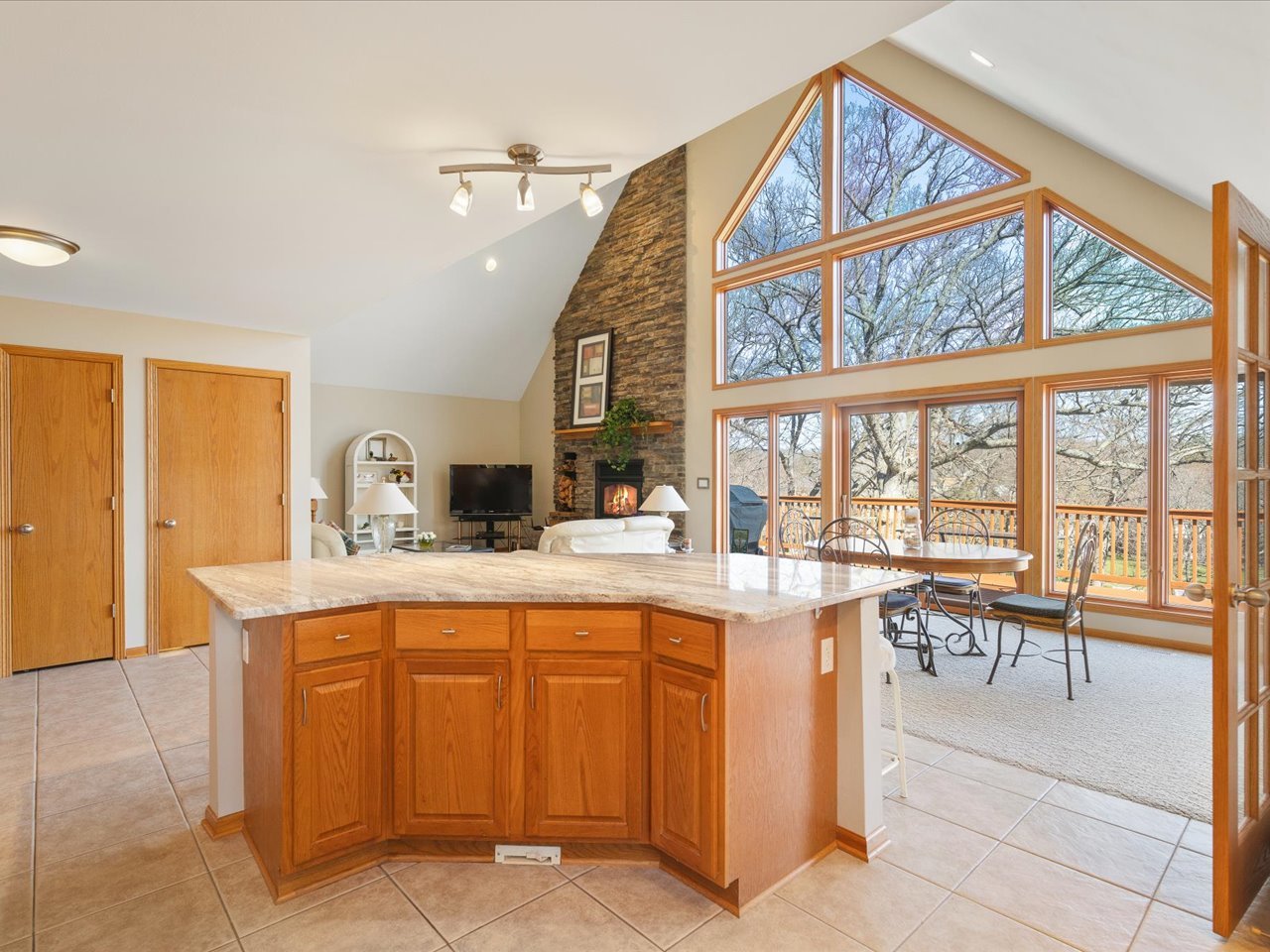 4 Lake Summerset Road