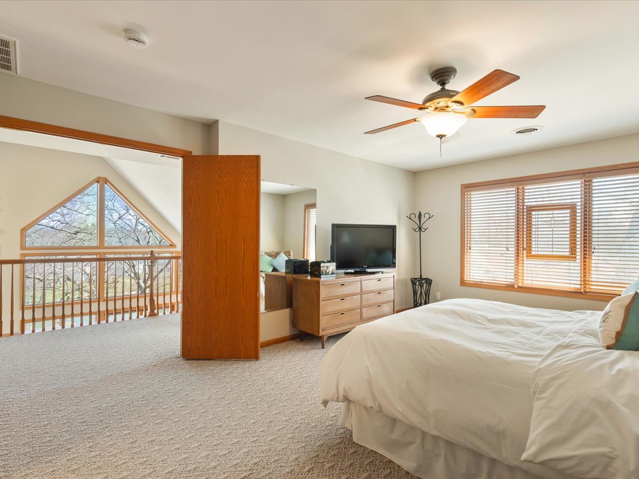 4 Lake Summerset Road