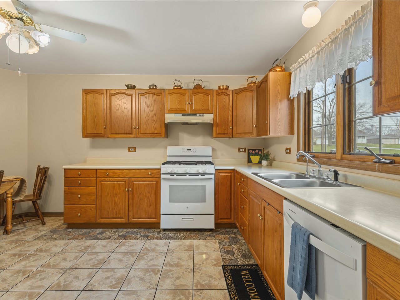 1248 S Lawler Avenue