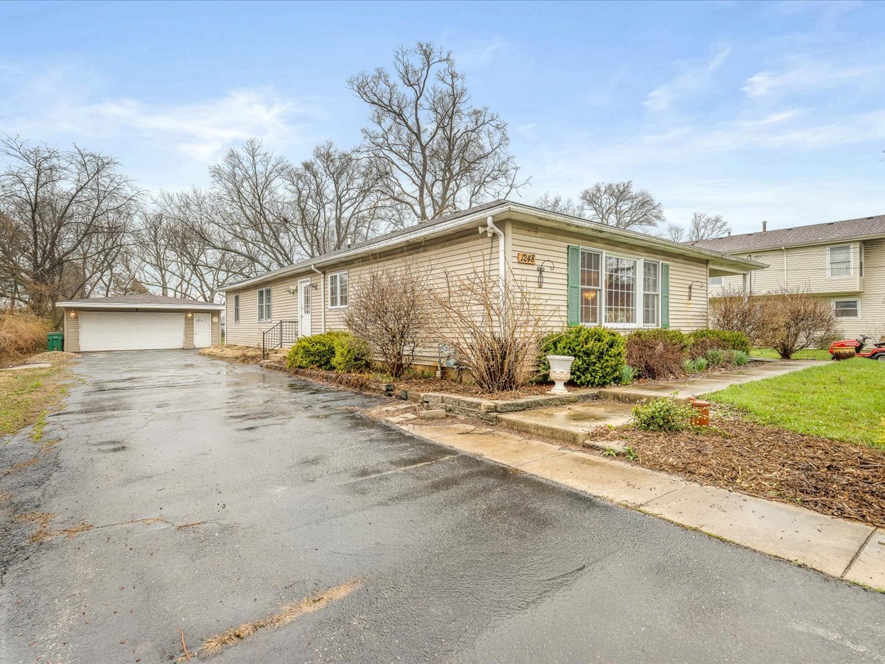 1248 S Lawler Avenue