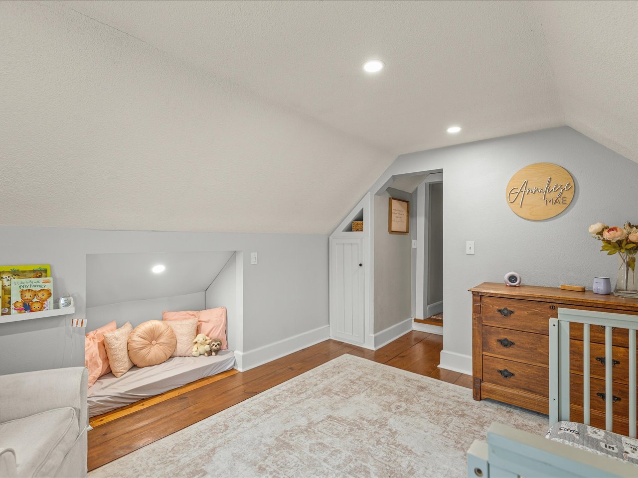 101 S Hickory Street