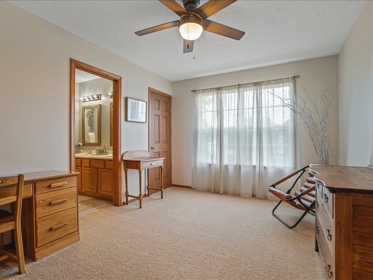9938 Tybow Trail