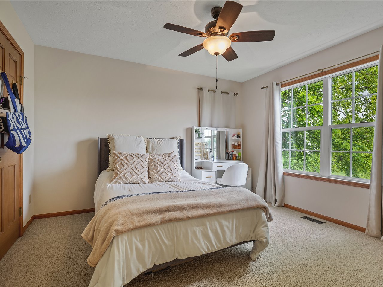 9938 Tybow Trail