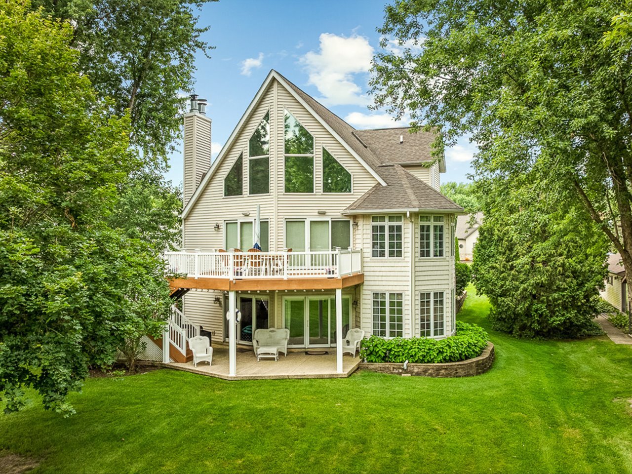 213 Lake Summerset Road