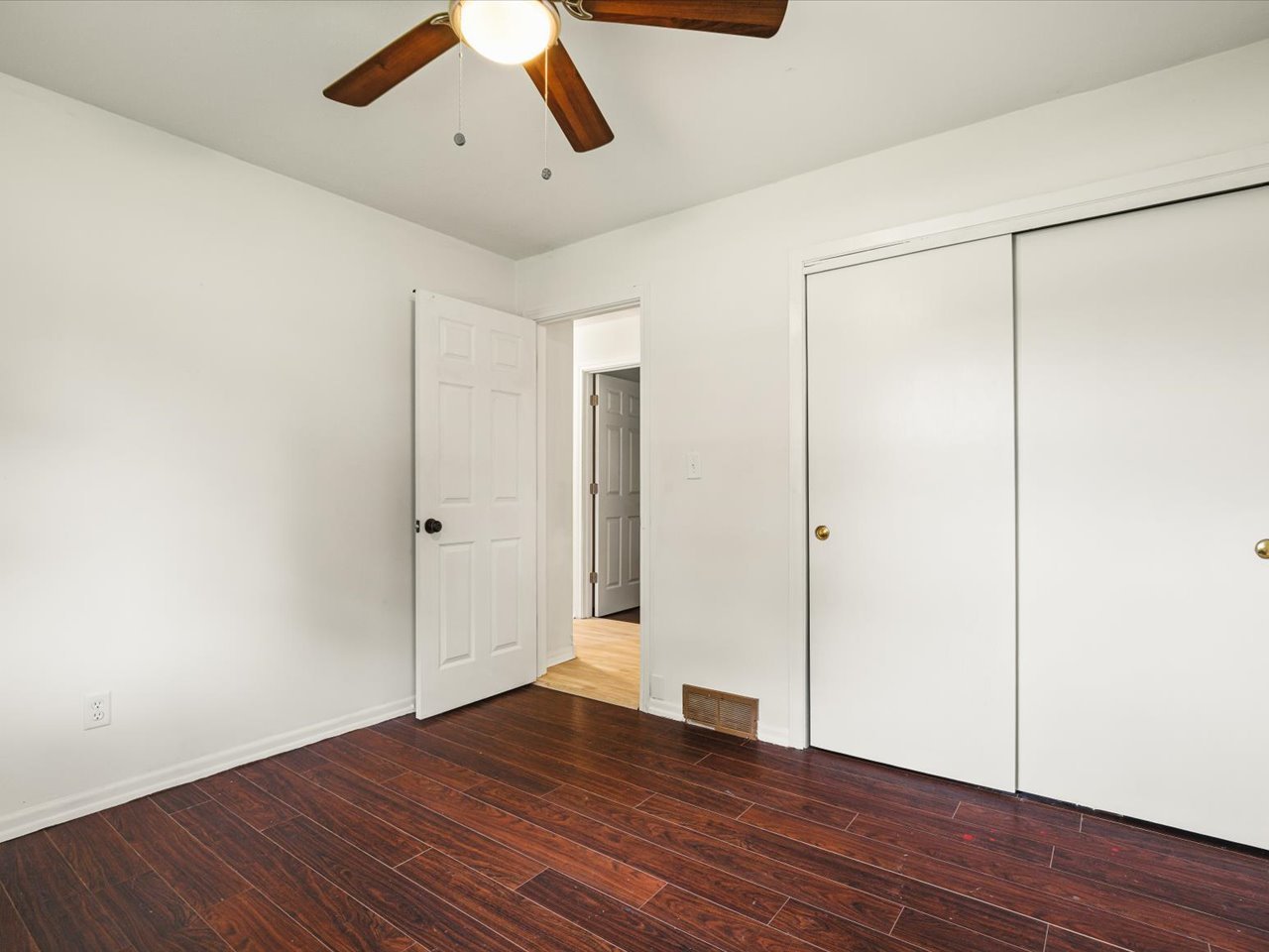 3919 Falling Leaf Drive