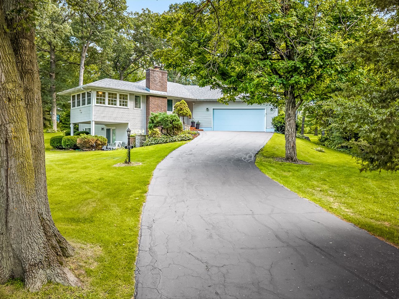572 Baintree Road