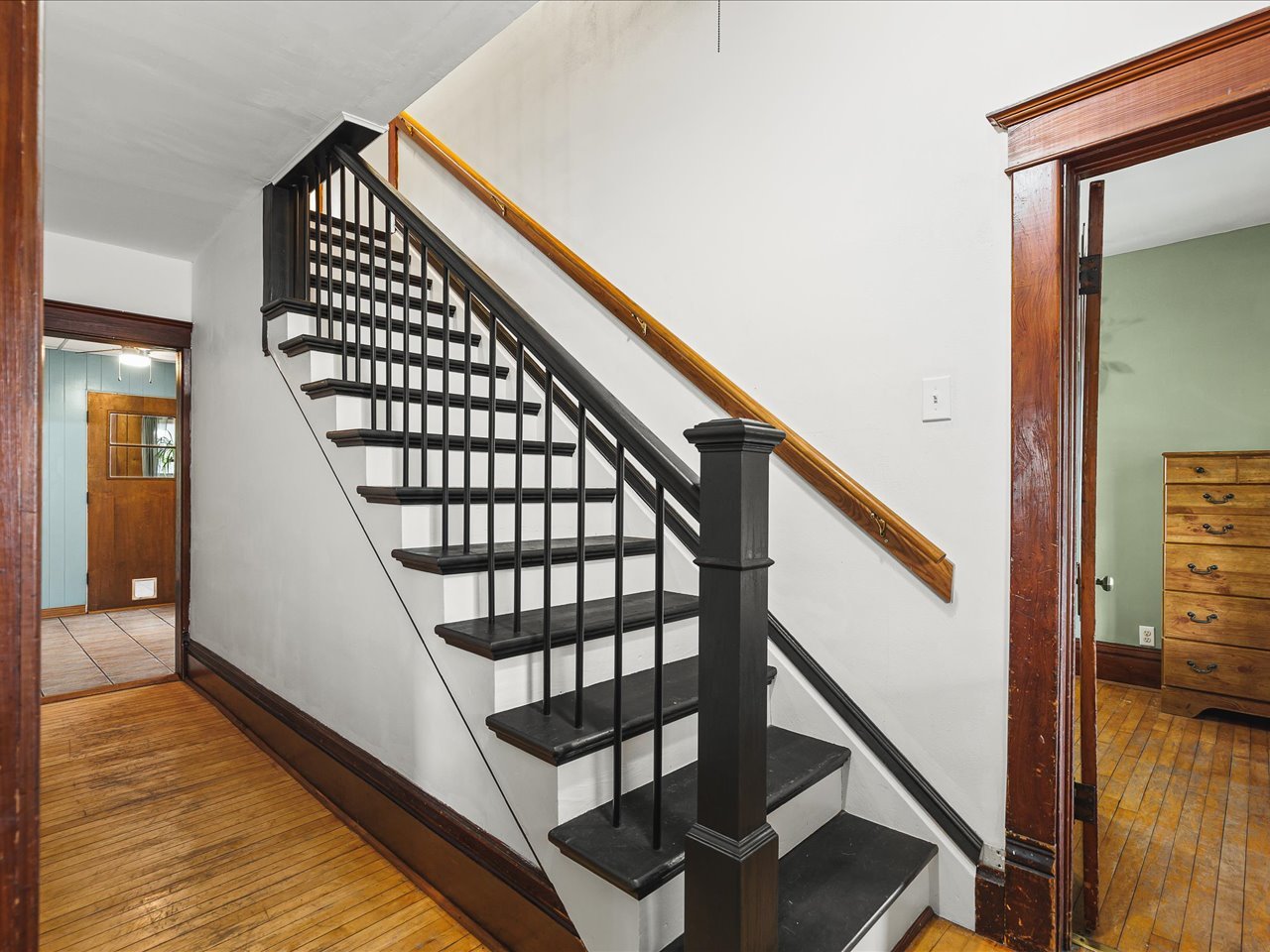 406 W Main Street