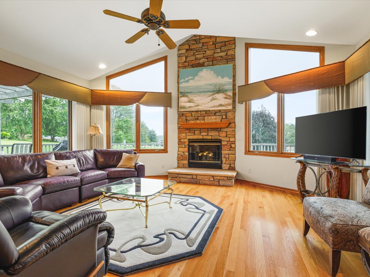 942 Lake Summerset Road