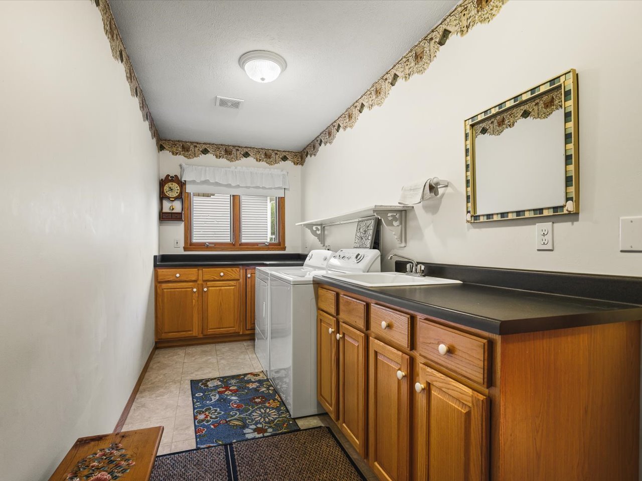 942 Lake Summerset Road