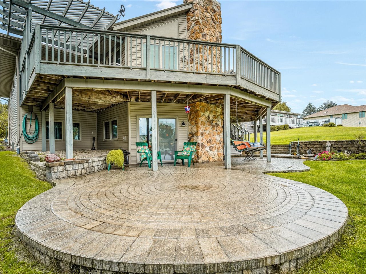 942 Lake Summerset Road