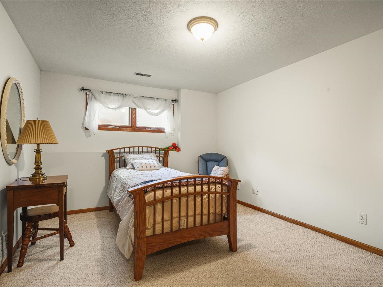 942 Lake Summerset Road