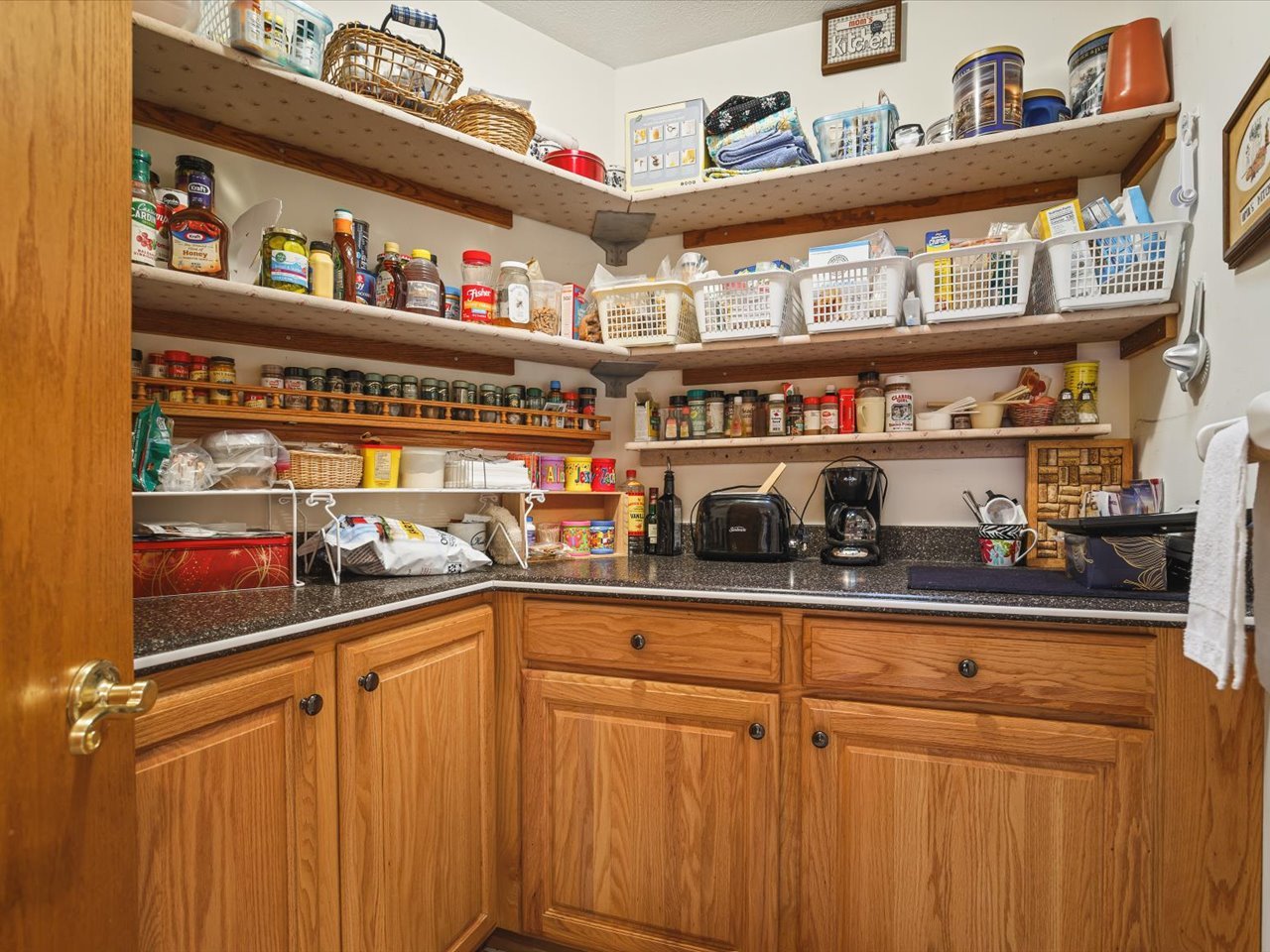 942 Lake Summerset Road