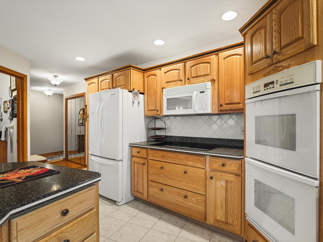 942 Lake Summerset Road