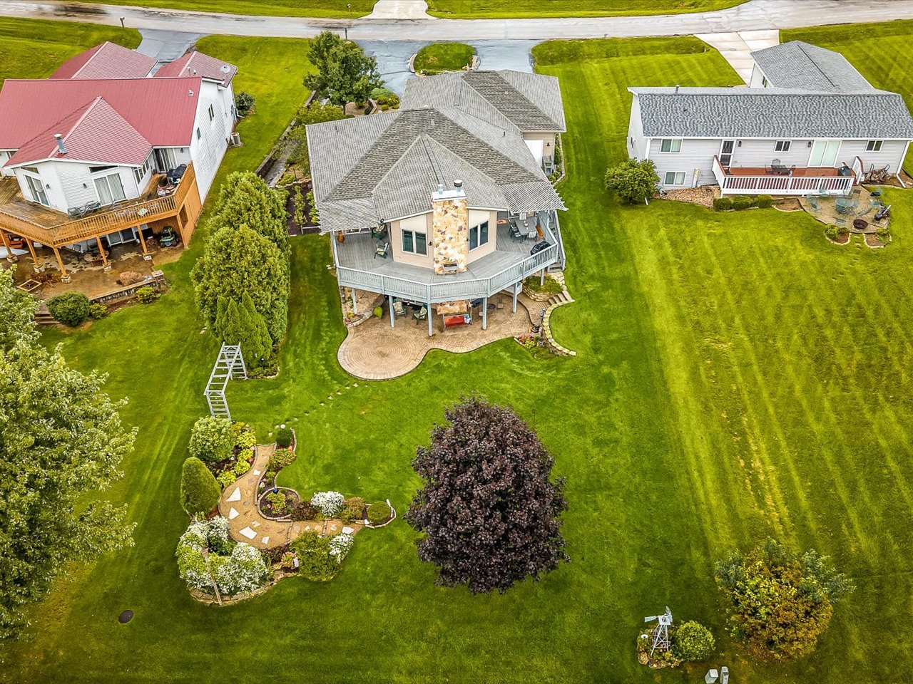 942 Lake Summerset Road