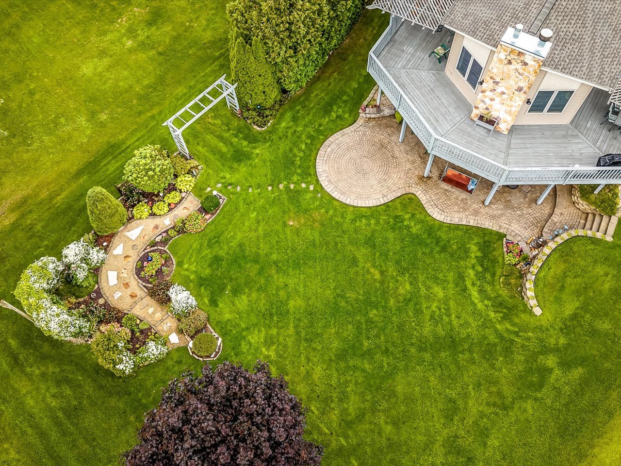 942 Lake Summerset Road